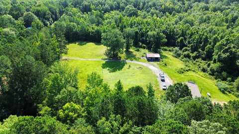 2264 Rocky Hill Road, Camden, MS 39045