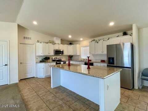 120 N Royal Palm Road, Apache Junction, AZ 85119