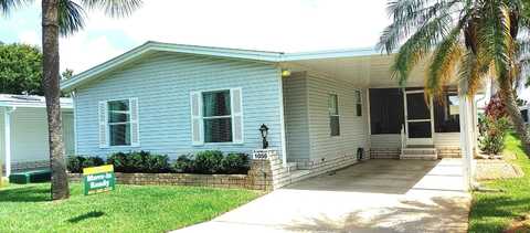 1056 Dewitt St., Sebring, FL 33872