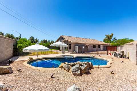 723 N JOSHUA TREE Lane, Gilbert, AZ 85234