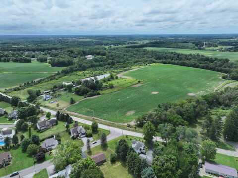 619 Sunset Dr, Butler, PA 16001