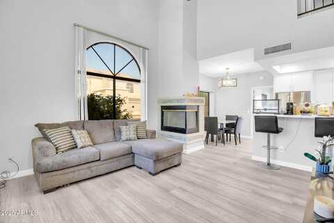 500 N ROOSEVELT Avenue, Chandler, AZ 85226
