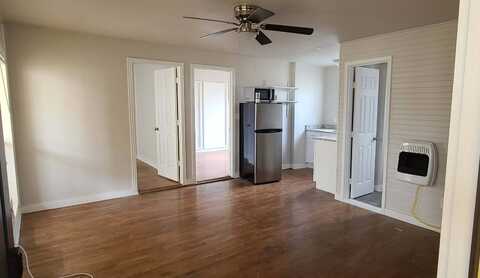 1405 Moore Street, Commerce, TX 75428