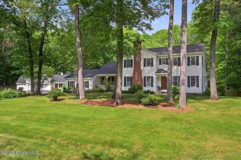 6 Leaward Way, Saratoga Springs, NY 12866