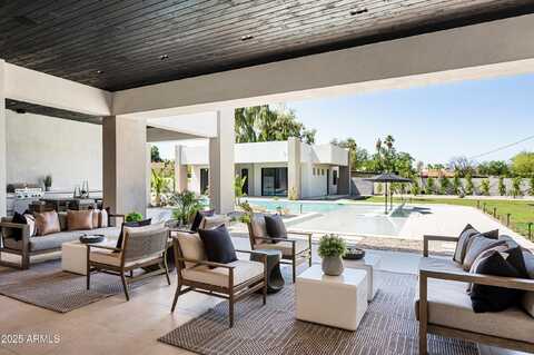 6702 E Cholla Street, Scottsdale, AZ 85254