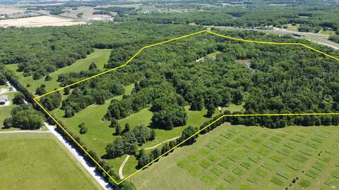 3301 Richland Heights Rd, Fulton, MO 65251