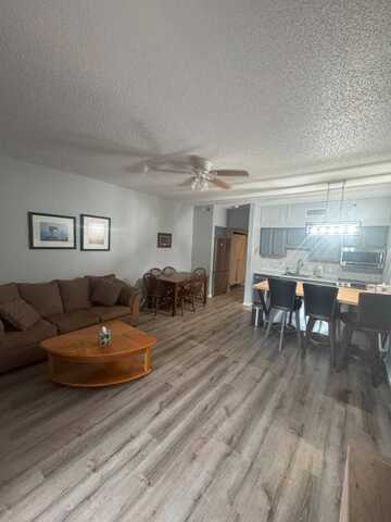 951 Fairway Cr. Apt. 1303, Bracketttville, TX 78832