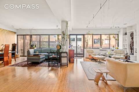 529 West 42nd Street, New York, NY 10036