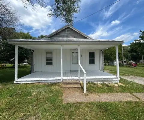 307 Broadway St, Fairfield, IL 62837