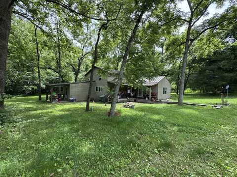 27210 Highway Y, Rocky Mount, MO 65072