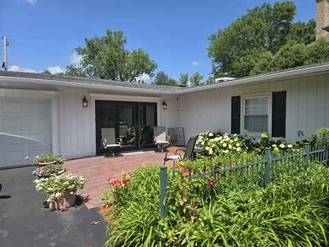 5550 S. Quincy Street, Hinsdale, IL 60521