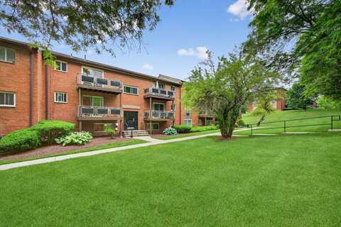 43 Tanager Rd, Monroe, NY 10950