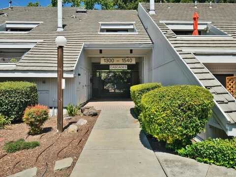 1534 Mission Boulevard, Santa Rosa, CA 95409