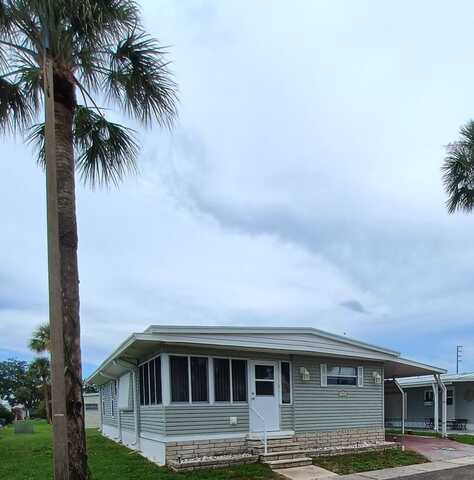 483 Robin Lane, Largo, FL 33770