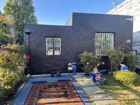 686 29th Street, Oakland, CA 94609