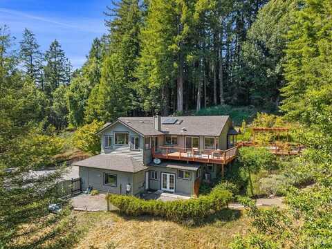 13500 Graton Road, Sebastopol, CA 95472