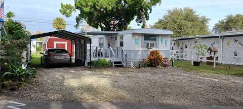 2 Elmwood Pl, Mims, FL 32754