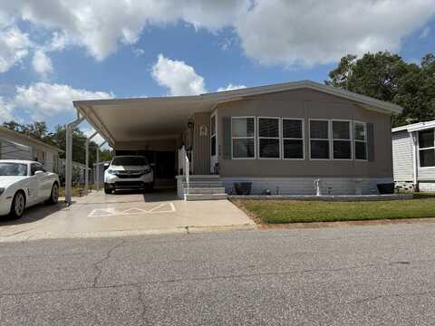 7001 142nd Avenue N, Largo, FL 33771
