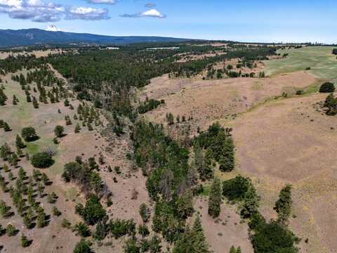 Friend Rd, Dufur, OR 97021