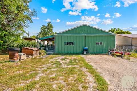 118 1st Ave SW, Park City, MT 59063