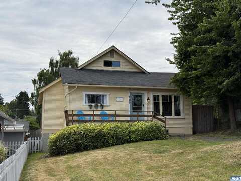 919 S Albert St., Port Angeles, WA 98362