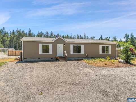 303 Critter Country Trail, Sequim, WA 98382