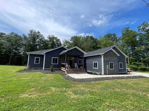 1305 Maple Avenue, FAYETTEVILLE, WV 25840