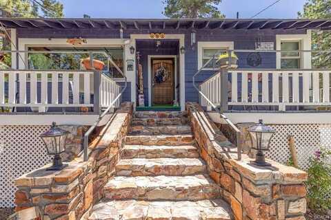 161 Round Drive, Big Bear Lake, CA 92315