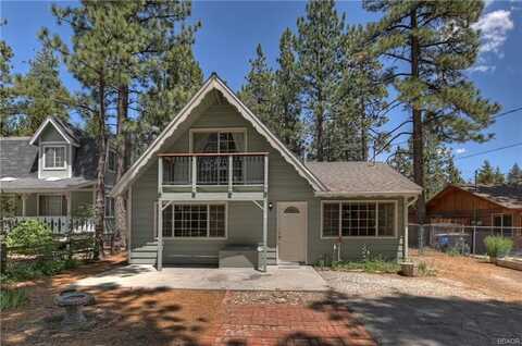 1008 Wendy Avenue, Big Bear City, CA 92314