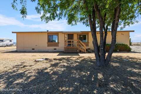6131 N Cattletrack Road, Prescott Valley, AZ 86314