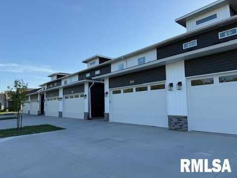 5216 PANDIT Drive, Bettendorf, IA 52722