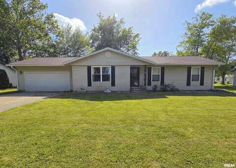 317 NORTHWOOD Lane, Salem, IL 62881