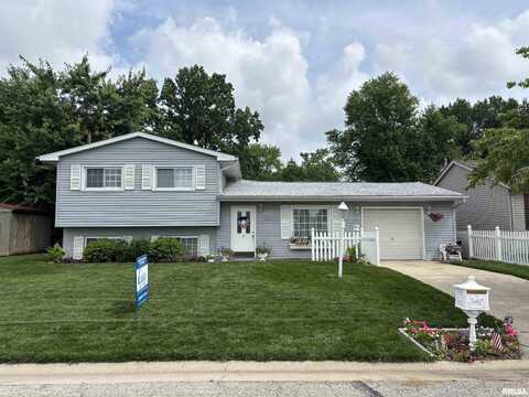 5 Calland Drive, Springfield, IL 62704