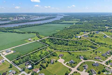 000 8TH Street East, Andalusia, IL 61232