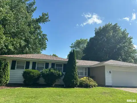 1 Prairie Street, Auburn, IL 62615