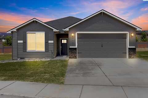 7154 W 28th Pl, Kennewick, WA 99338