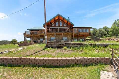 1035 Spanish Peaks Dr, Walsenburg, CO 81089