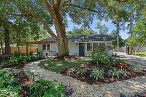 602 Huguenin Drive, Beaufort, SC 29902