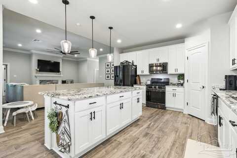 1567 Sawyers Ridge Cv, Cantonment, FL 32533