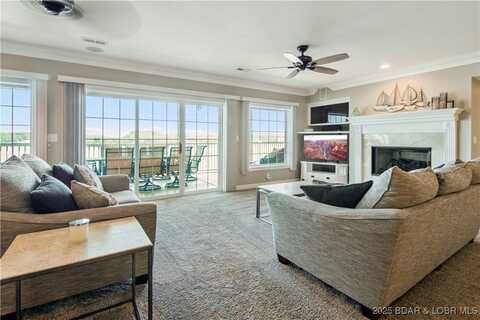 68 Lighthouse Road, Lake Ozark, MO 65049