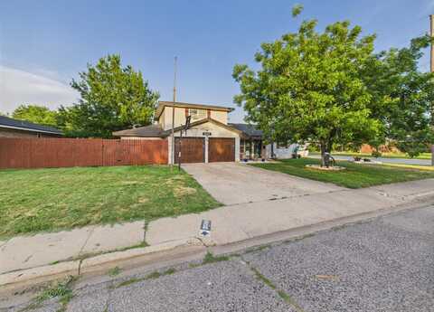 2600 Comanche Trl, Pampa, TX 79065