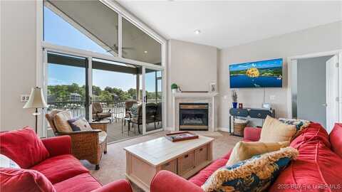 117 Evergreen Condo Drive unit: 4A, Sunrise Beach, MO 65079