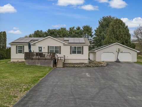 3954 Cedar Drive, Walnutport, PA 18088