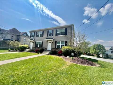 630 Lehigh Gap Street, Walnutport, PA 18088