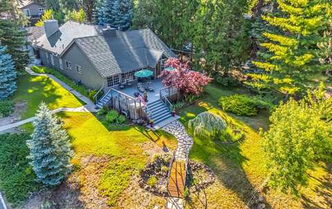 1341 Peninsula Drive, Lake Almanor, CA 96137