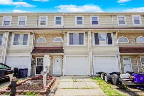 21 Carol Place, Staten Island, NY 10314