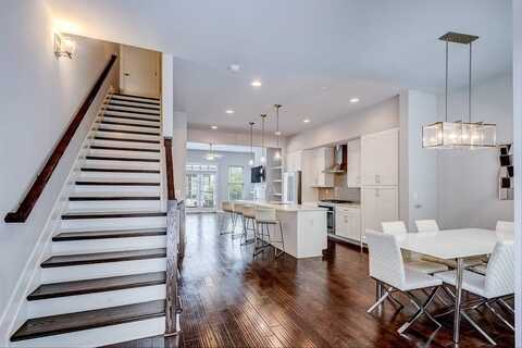 728 Taylor Court, Atlanta, GA 30324