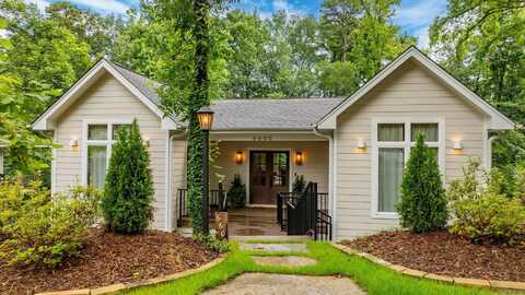6600 Waverly Drive, Little Rock, AR 72207