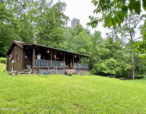 424 Old Union Road, Equinunk, PA 18417