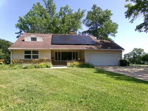 1435 Bolkinwood Drive, FREEPORT, IL 61032